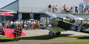 Vliegveld business event, meeting, feest vliegschool Wings over Holland
