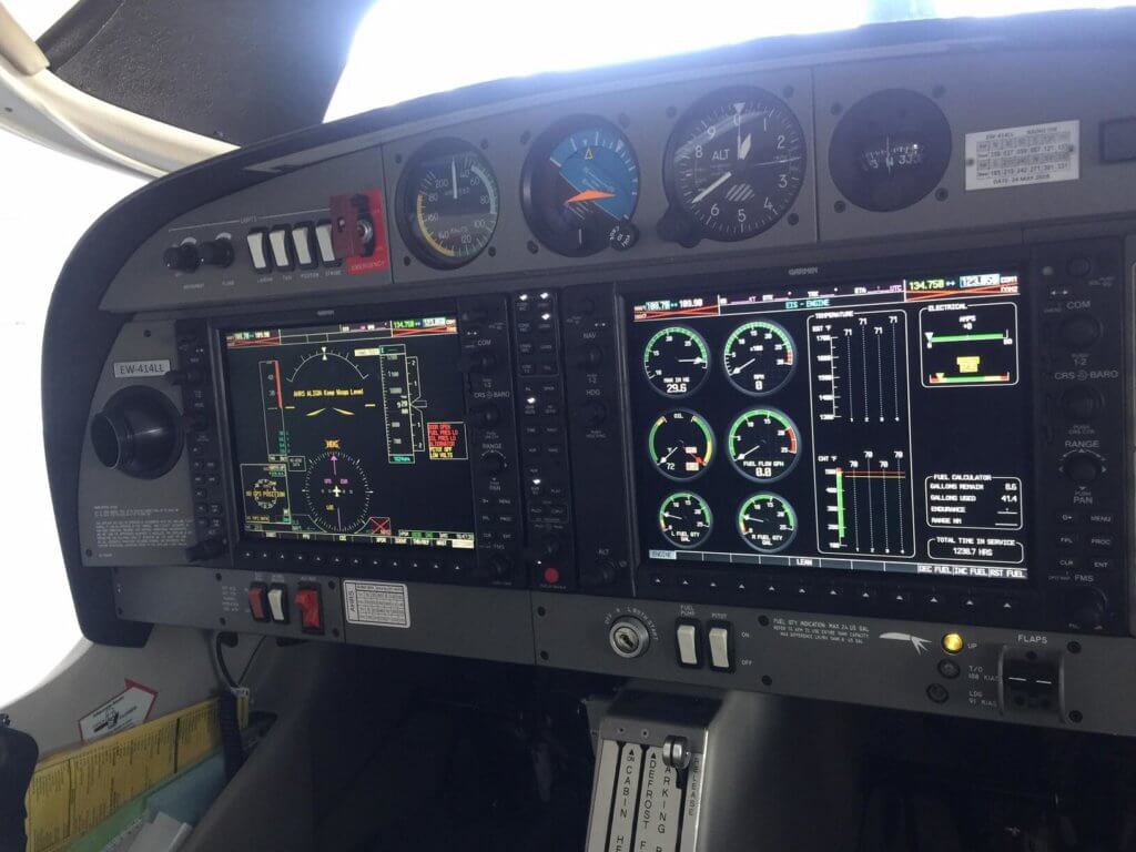 CockPit DA40 Lycoming